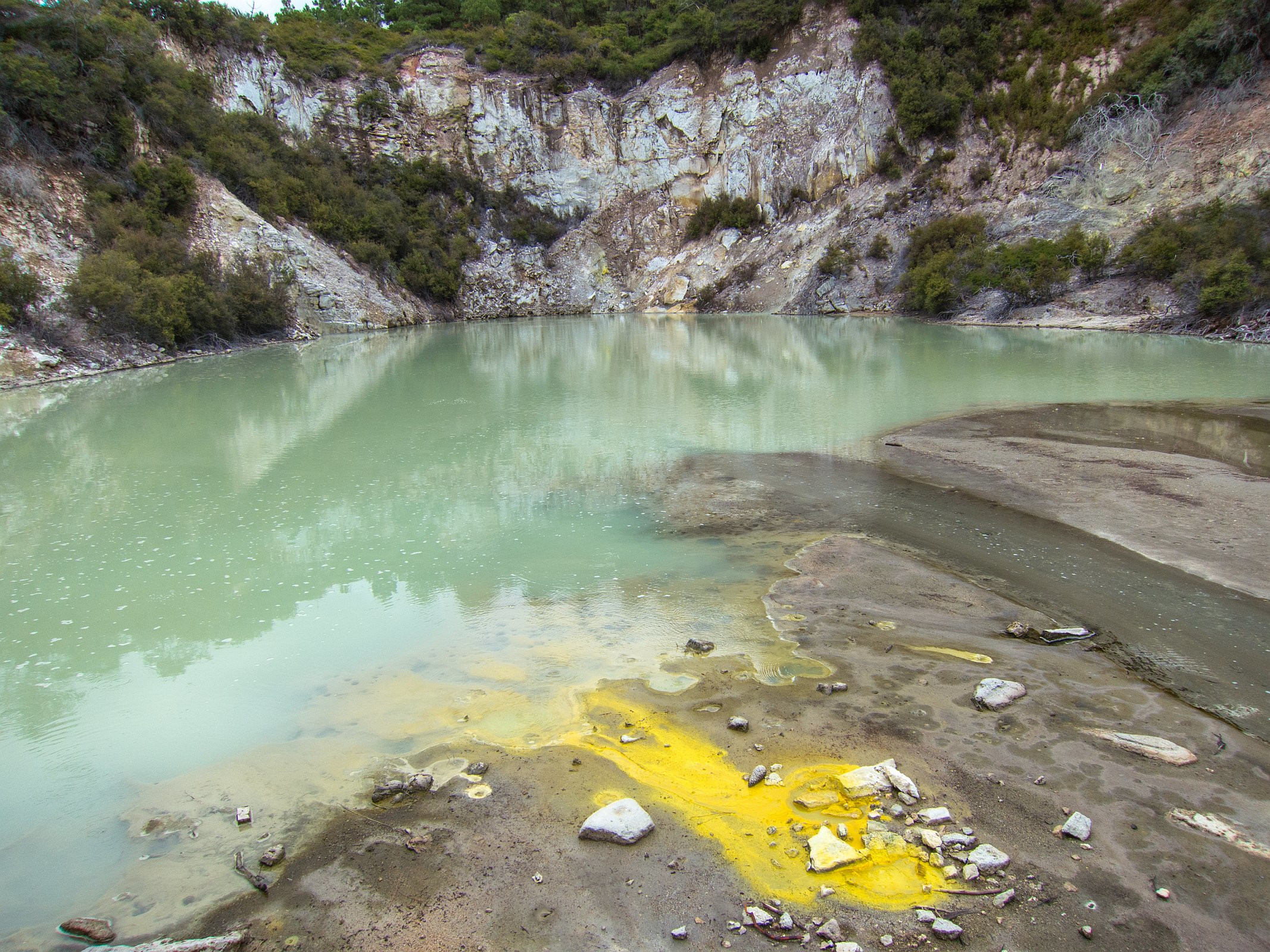 Уаи-О-Тапу, город Роторуа в Новой Зеландии – фотографии Новой Зеландии
