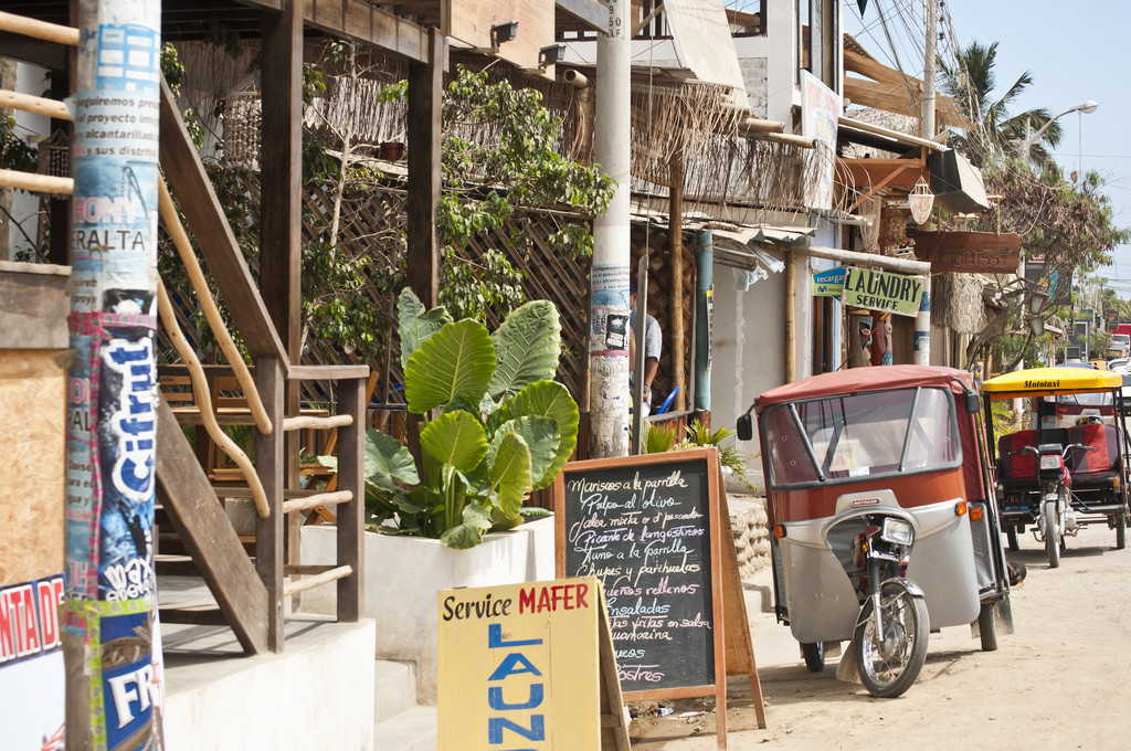 Улицы Манкора (Mancora) в Перу – фотографии Перу
