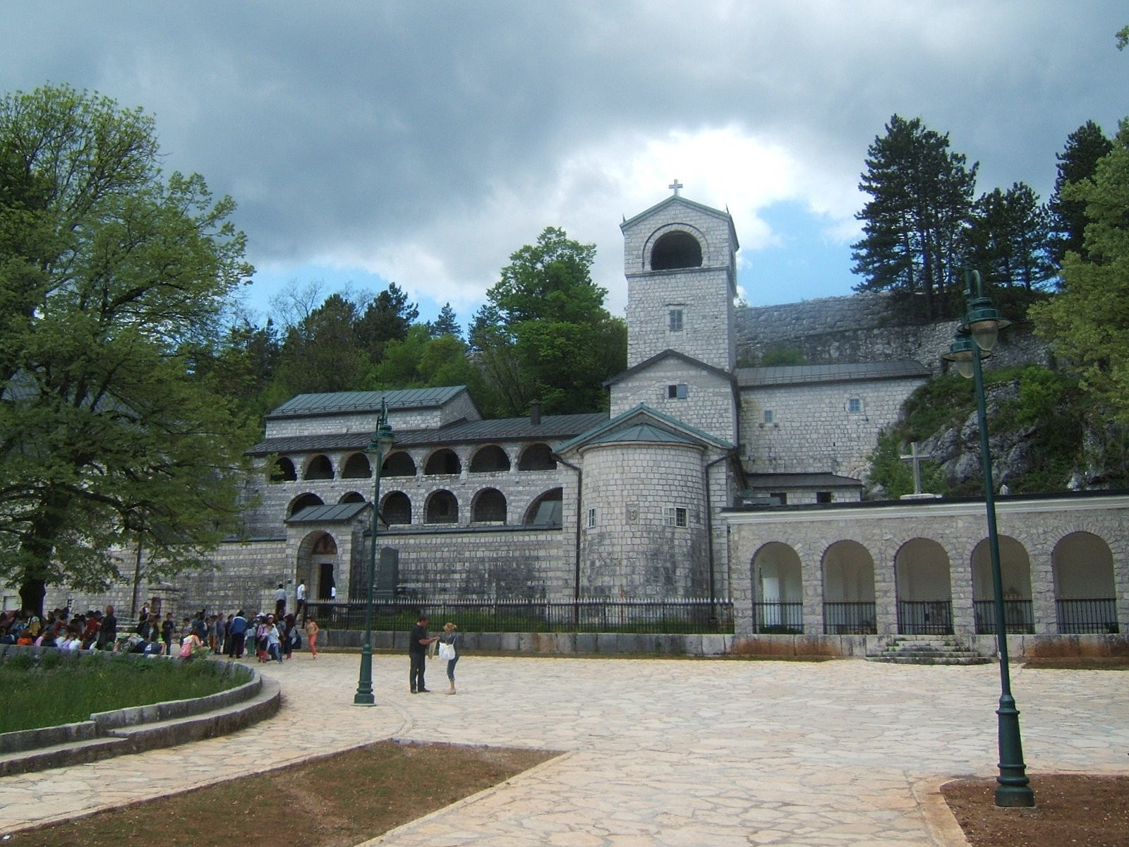 Монастырь в Цетине, Черногория. Фото 1 – фотографии Черногории