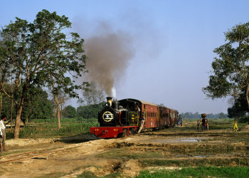Единственная ж/д дорога в Непале – фотографии Непала