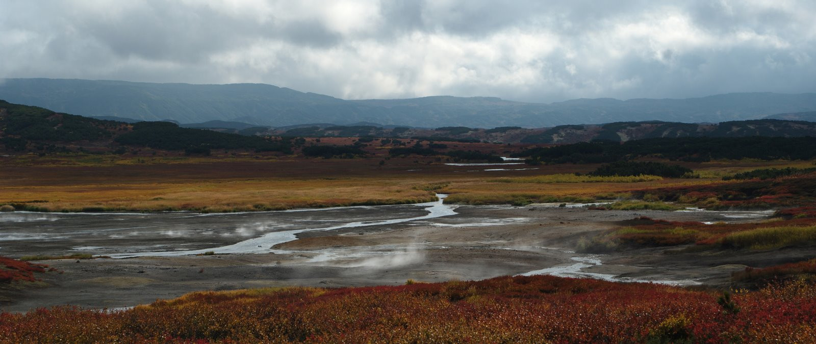 Национальный парк Долина гейзеров, полуостров Камчатка, Россия – фотографии России