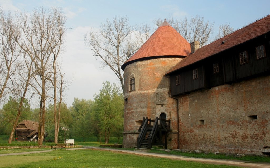 Замок в Сисак, Хорватия. Фото 3 – фотографии Хорватии