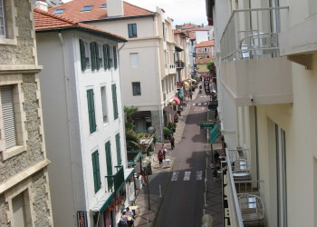 Улица в Биаррице, Франция – фотографии Франции