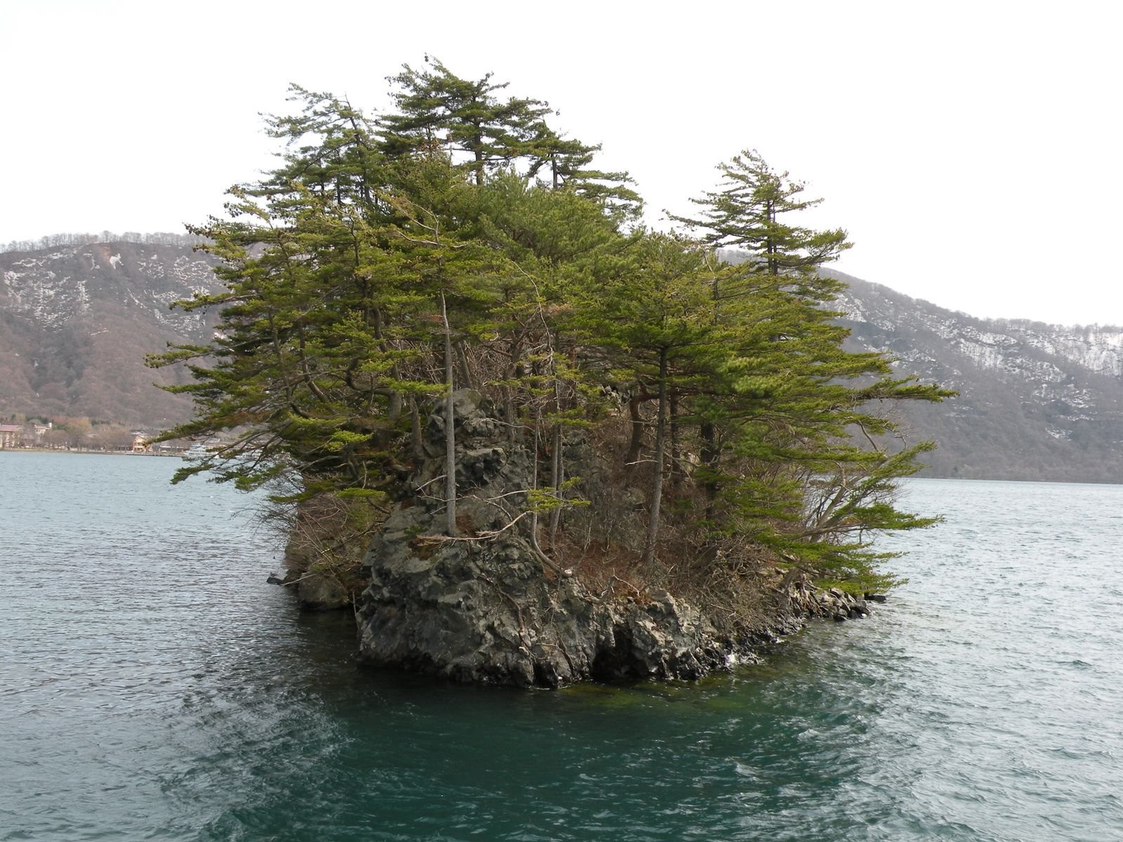 Towada- Hachimantai National Park – фотографии Японии
