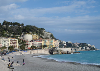 Пляж в Ницце, Франция. Фото 5 – фотографии Франции