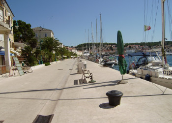 Набережная в Мали-Лошинь, Хорватия. Фото 2 – фотографии Хорватии