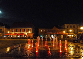 Вечерний Цесис – фотографии Латвии