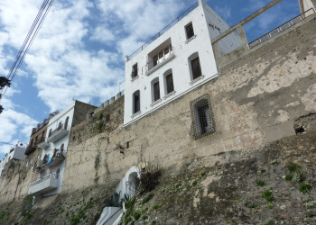 Дома в Танжере, Марокко – фотографии Марокко