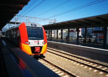 Ласточка, вокзал Адлера – фотографии России