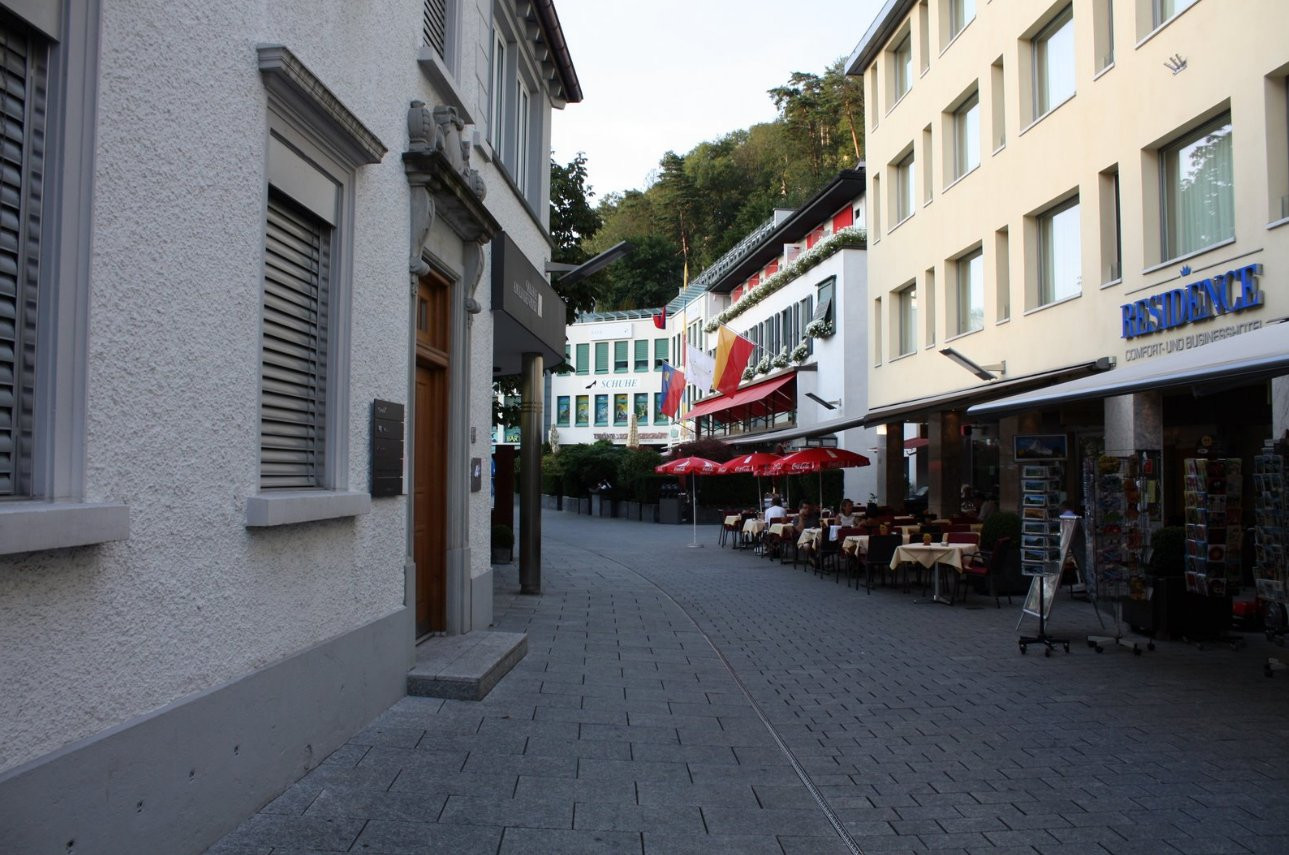 Вадуц, Лихтенштейн, фото № 70460 – фотографии Лихтенштейна