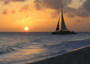 Великолепный закат у Арубы – фотографии Арубы