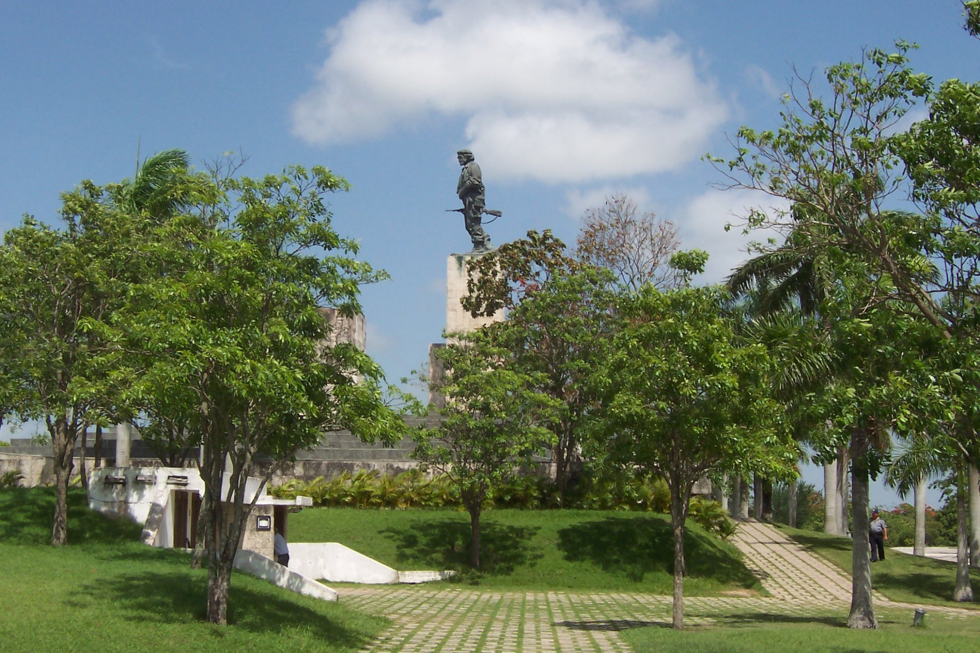 Сквер в Санта- Клара, Куба. Фото 5 – фотографии Кубы