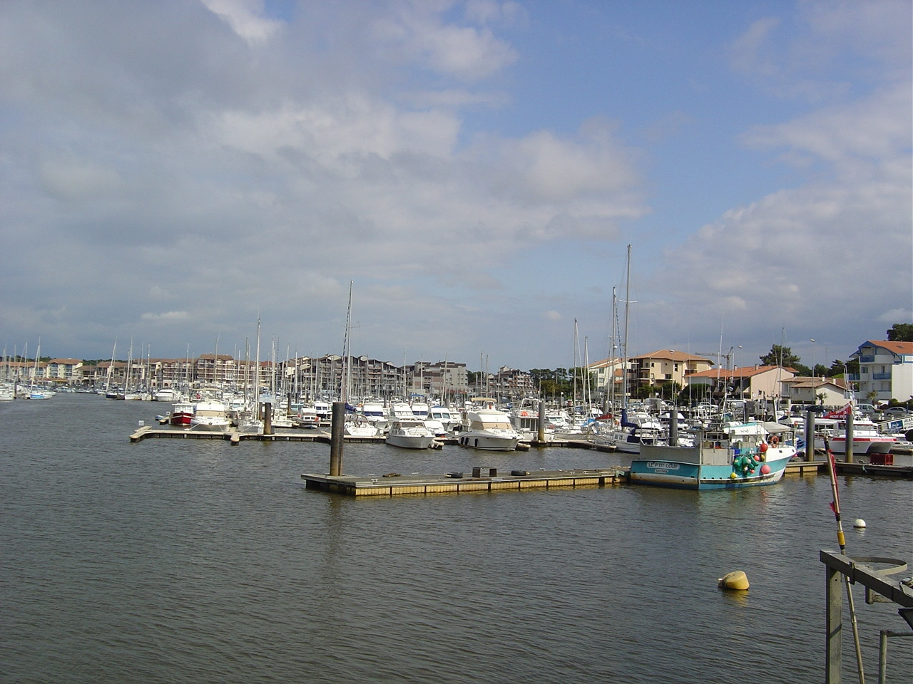 Порт в Капбретоне, Франция – фотографии Франции