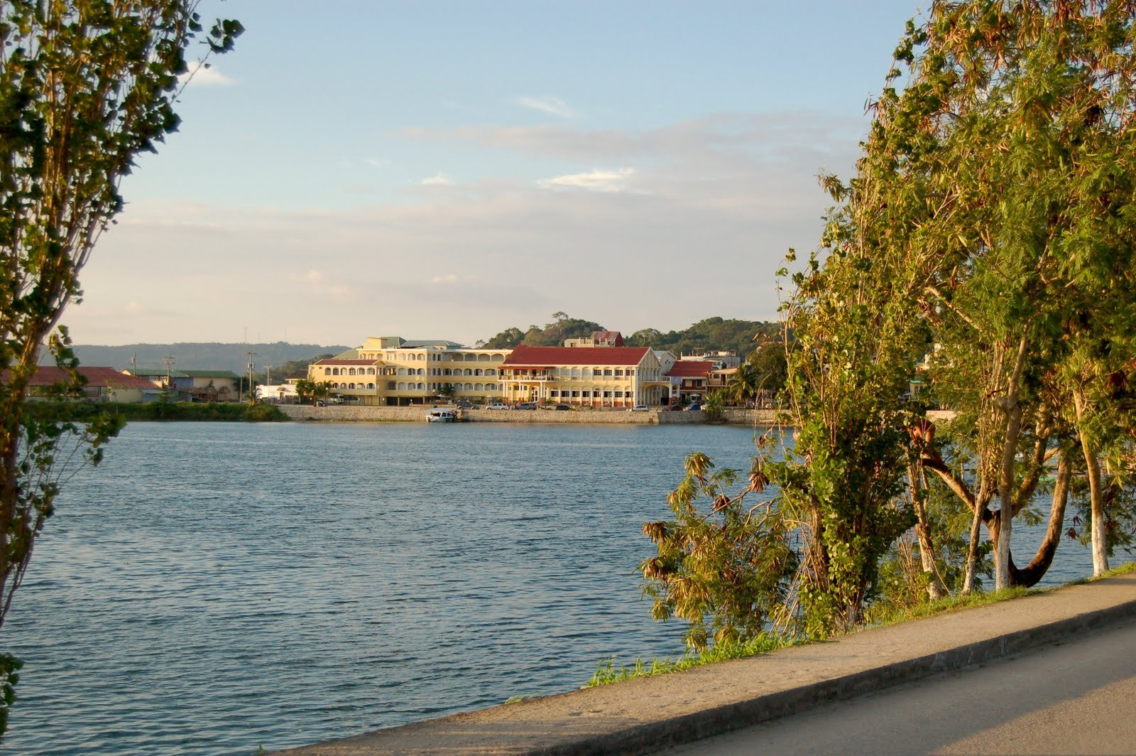 Flores – фотографии Гватемалы