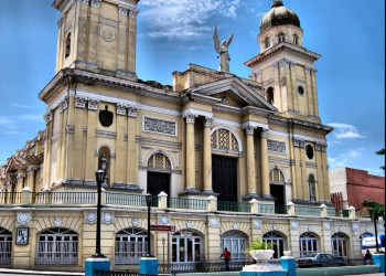 Церковь в Сантьяго-де- Куба, Куба. Фото 9 – фотографии Кубы