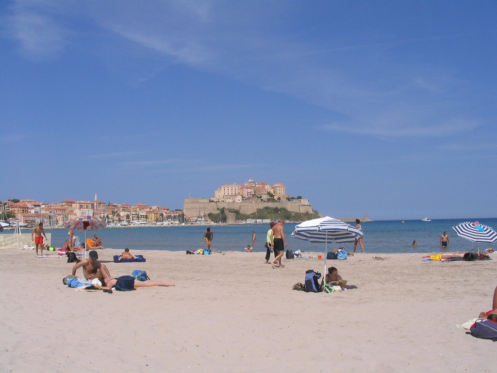 Пляж в Кальви, Франция. Фото 2 – фотографии Франции