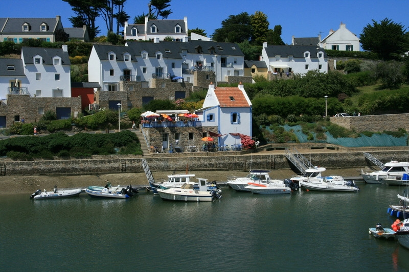 Дома на набережной в Созоне, Франция. Фото 4 – фотографии Франции