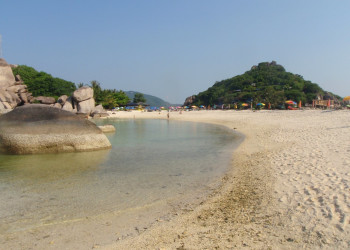 Пляж на острове Нанг-Юань, Тайланд – фотографии Таиланда