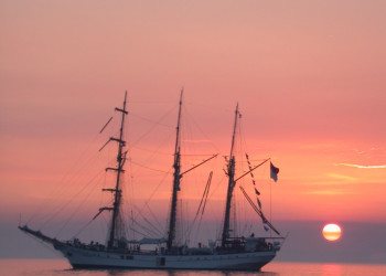 Закат в Тиват, Черногория – фотографии Черногории