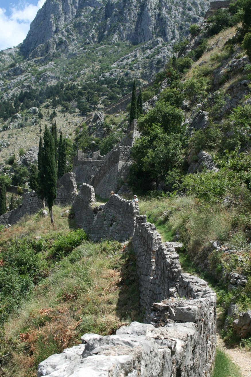 Горы в Которе, Черногория. Фото 16 – фотографии Черногории