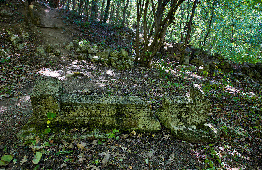 Дервишское кладбище Газы-Мансур в Крыму – фотографии России