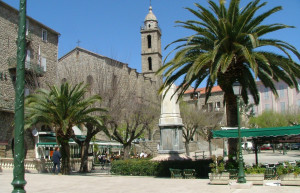 Церковь в Сартене, Франция. Фото 1 – фотографии Франции