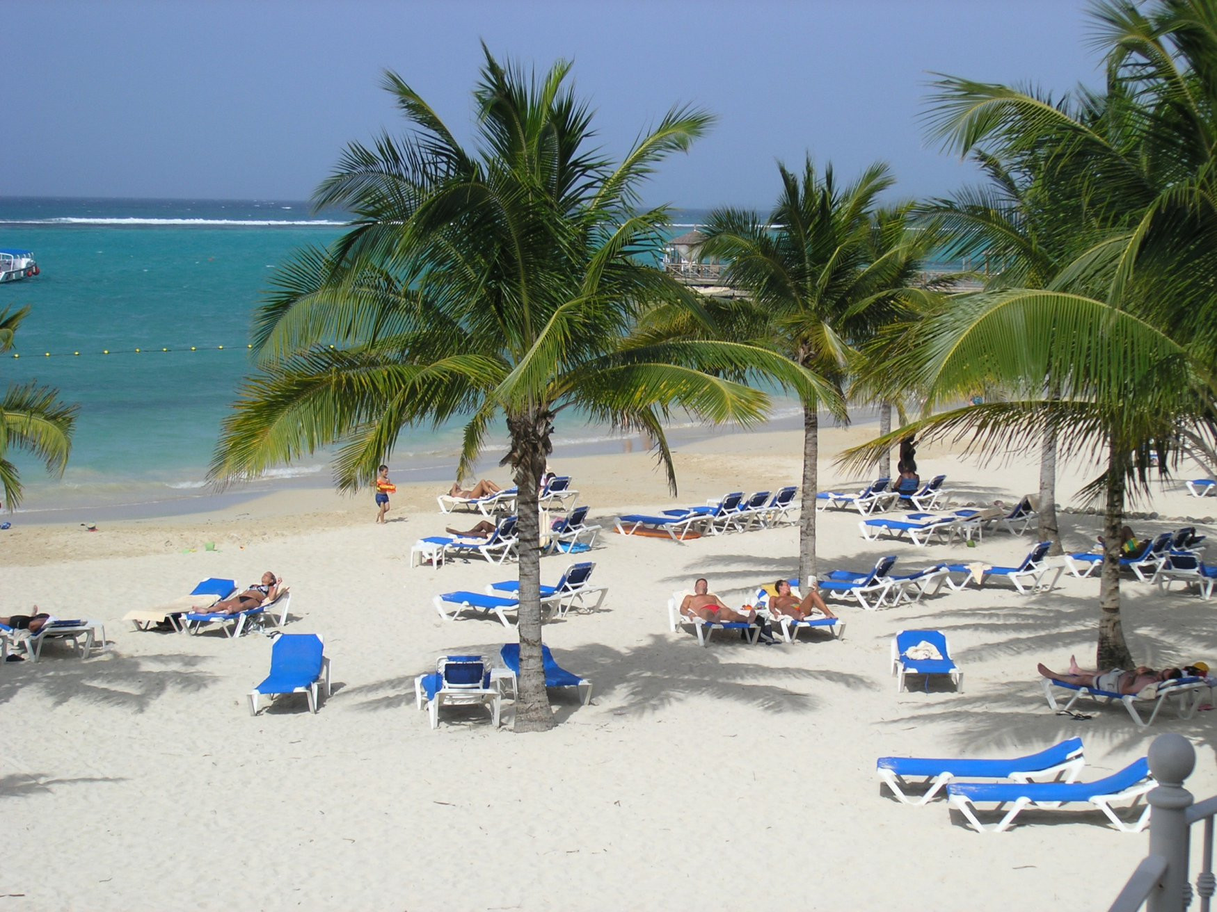 Пляж в Очо Риос, Ямайка. Фото 14 – фотографии Ямайки