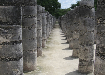 Группа тысячи колонн (Group of a Thousand Columns). Фото 2 – фотографии Мексики
