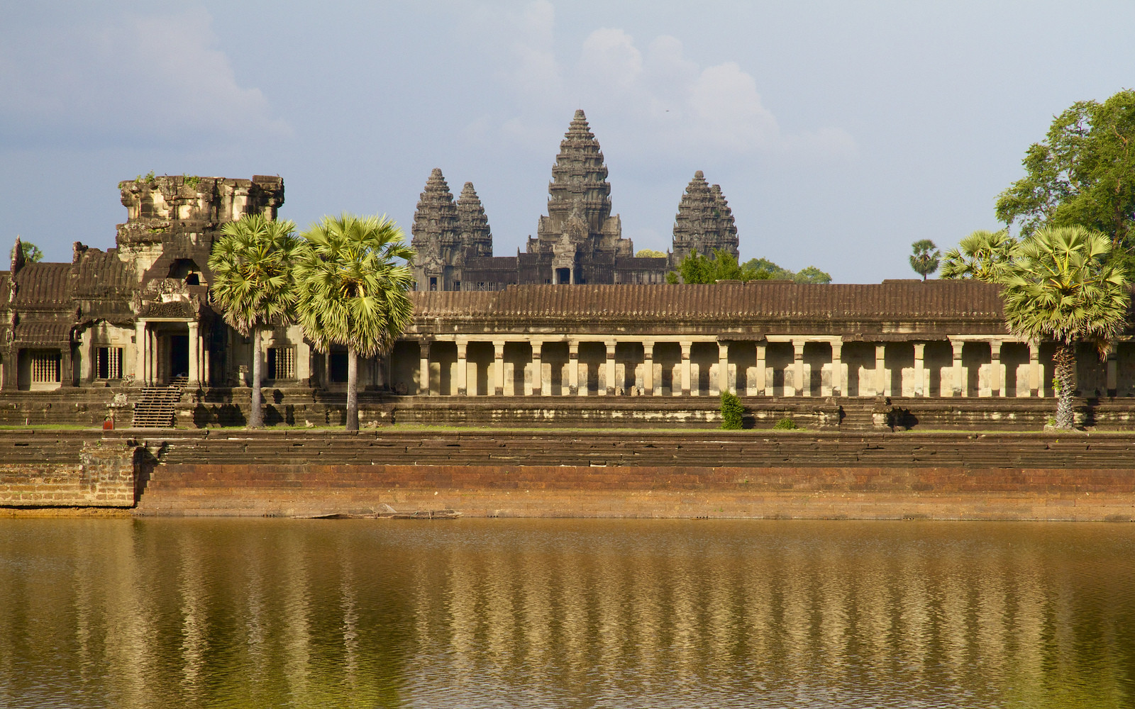 Храмовый комплекс Ангкор-Ват в Камбодже. Фото 1 – фотографии Камбоджи