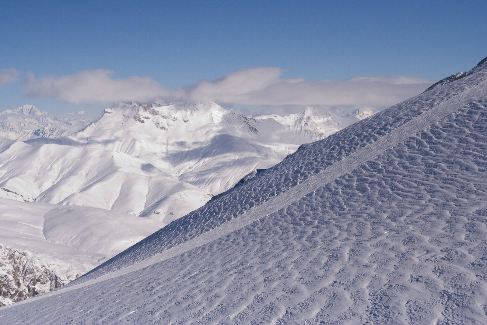 Снег в Ле-Дез-Альп, Франция – фотографии Франции