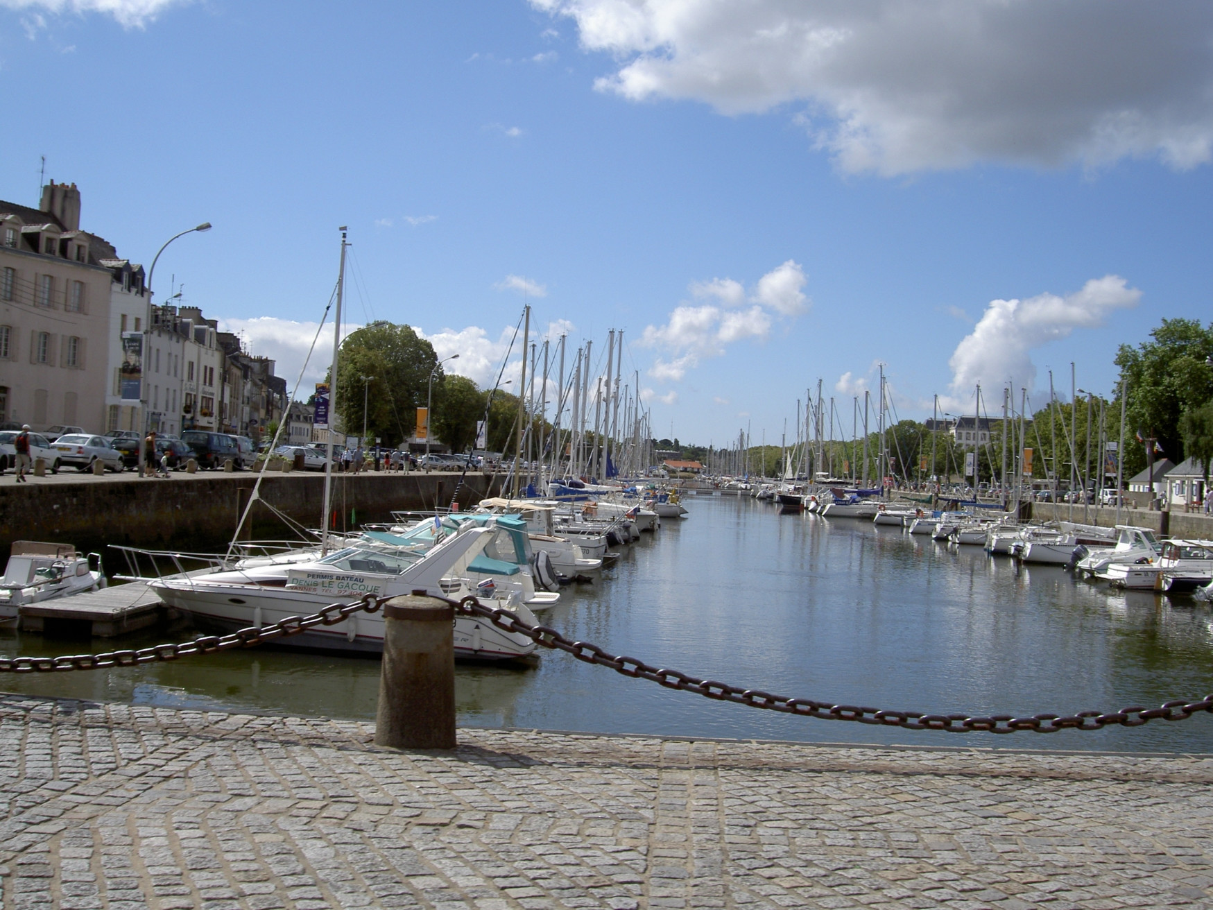 Набережная в Ванне, Франция – фотографии Франции