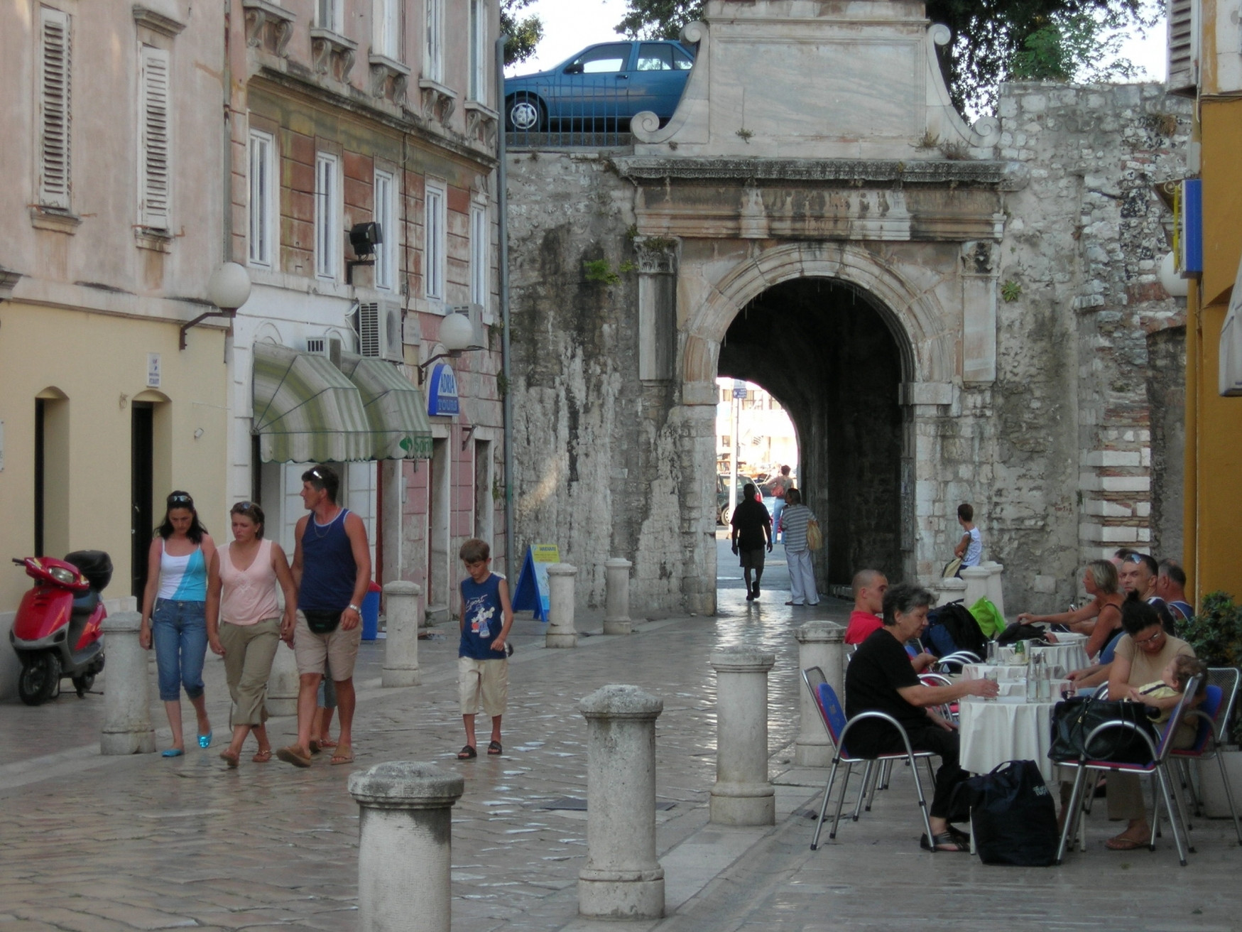 Люди в Задаре, Хорватия. Фото 8 – фотографии Хорватии