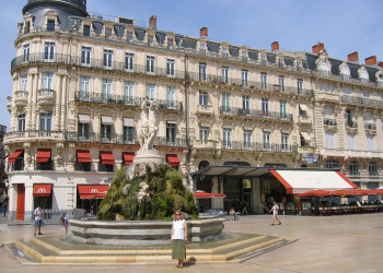 Фонтан в Монпелье, Франция. Фото 7 – фотографии Франции