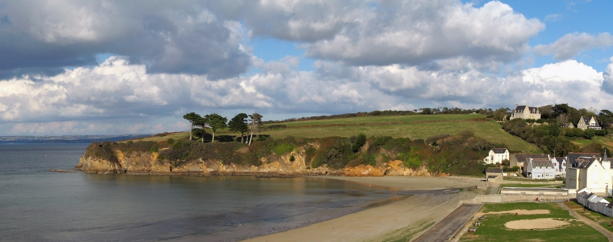 Берега в Дуарненезе, Франция – фотографии Франции