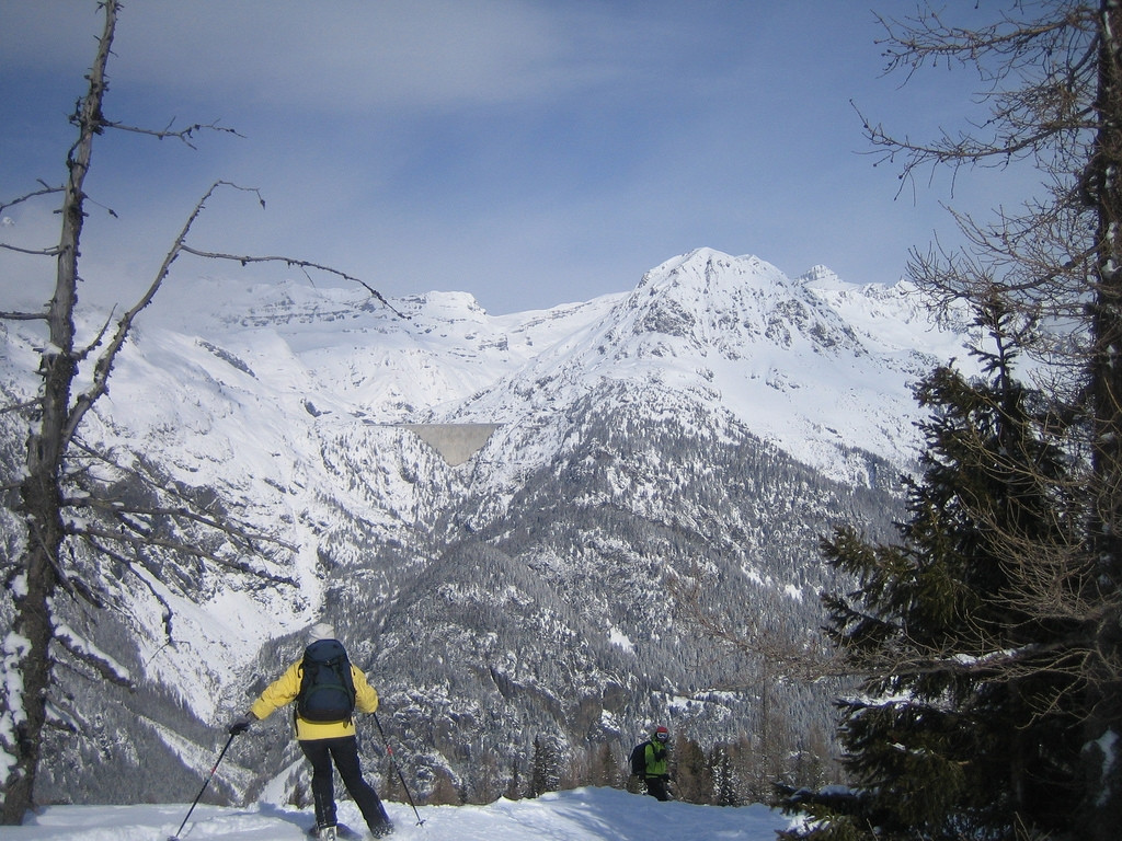 Лыжники в Валлорсине, Франция. Фото 1 – фотографии Франции