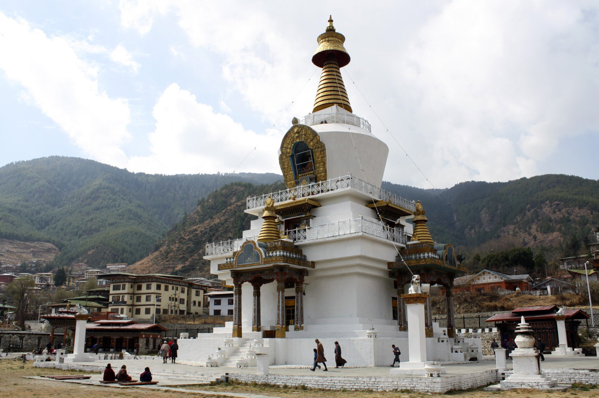 Мемориальный чортен (Memorial Chorten) – фотографии Бутана