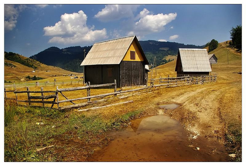 Деревня в Национальном парке, Черногория. Фото 1 – фотографии Черногории