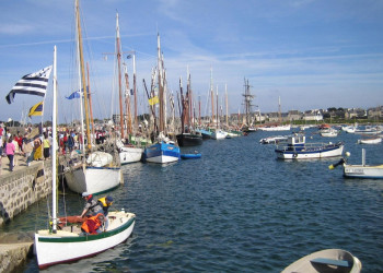 Яхты и катера в Роскофе, Франция. Фото 1 – фотографии Франции