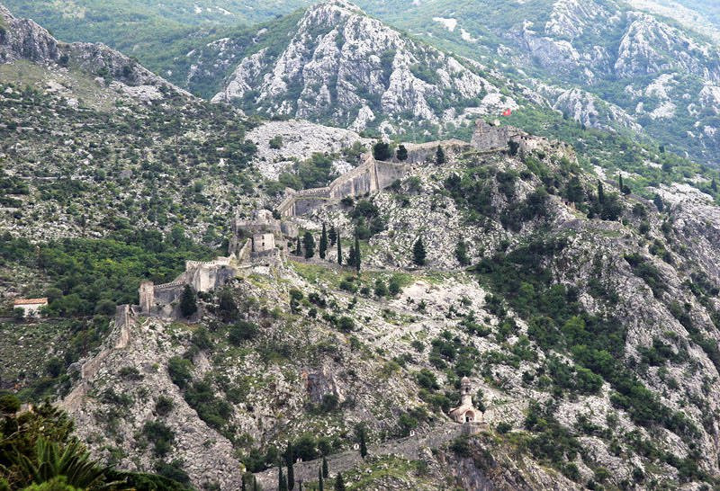 Горы в Которе, Черногория. Фото 19 – фотографии Черногории