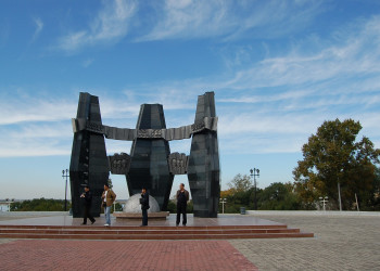 Памятник в Благовещенске, Россия – фотографии России