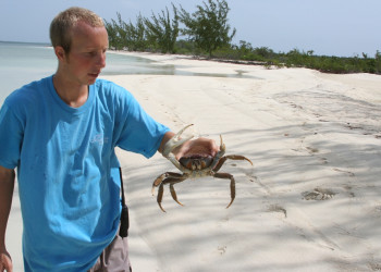 Мужчина на острове Андрос, Багамские острова. Фото 2 – фотографии Багамских островов
