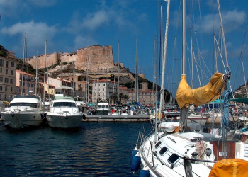 Яхты и катера в Бонифачо, Франция. Фото 5 – фотографии Франции