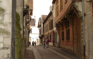 Улица в Труа, Франция – фотографии Франции