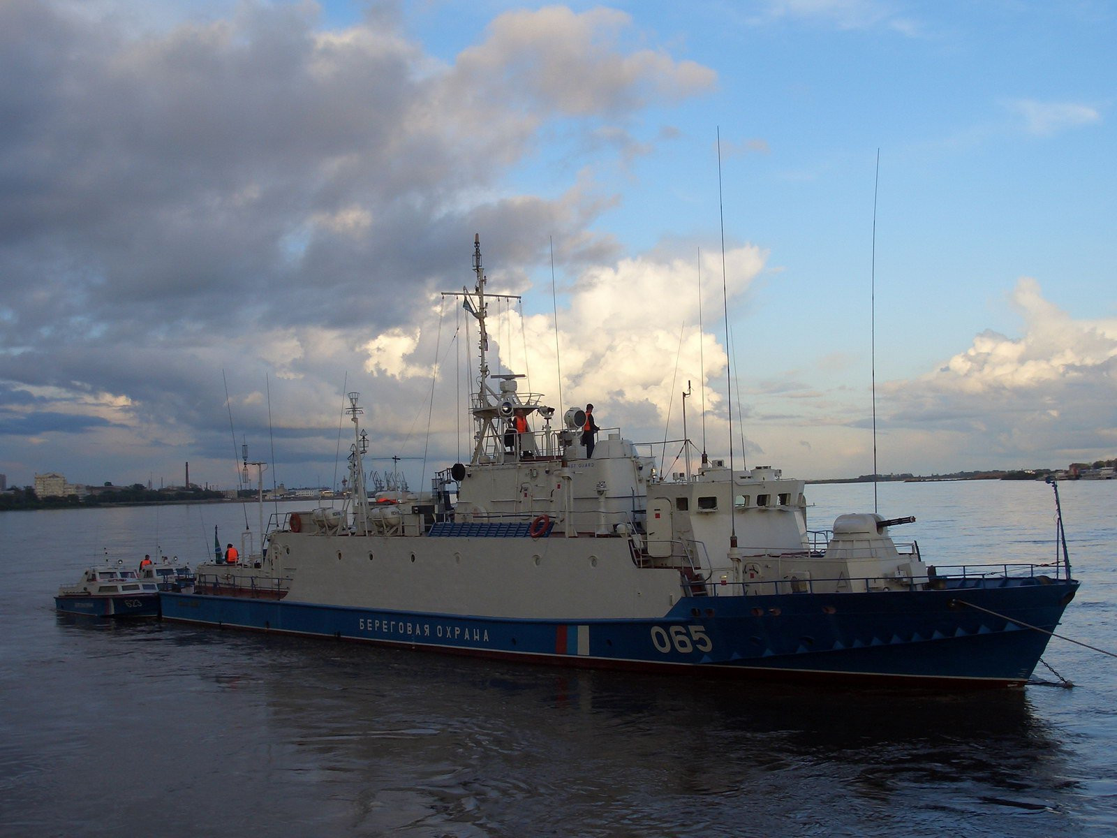 Корабль в Благовещенске, Россия – фотографии России