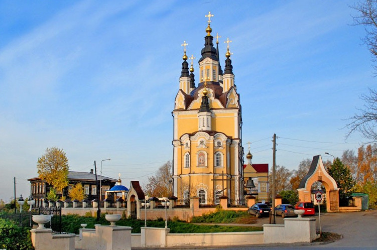 Воскресенская церквовь, Томск. Фото 1 – фотографии России