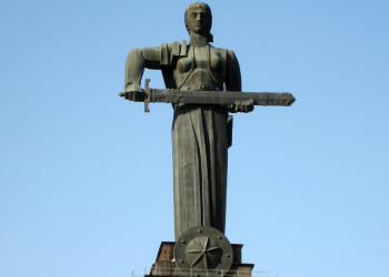 Мать-Армения (Майр Айастан). Фото 128 – фотографии Армении