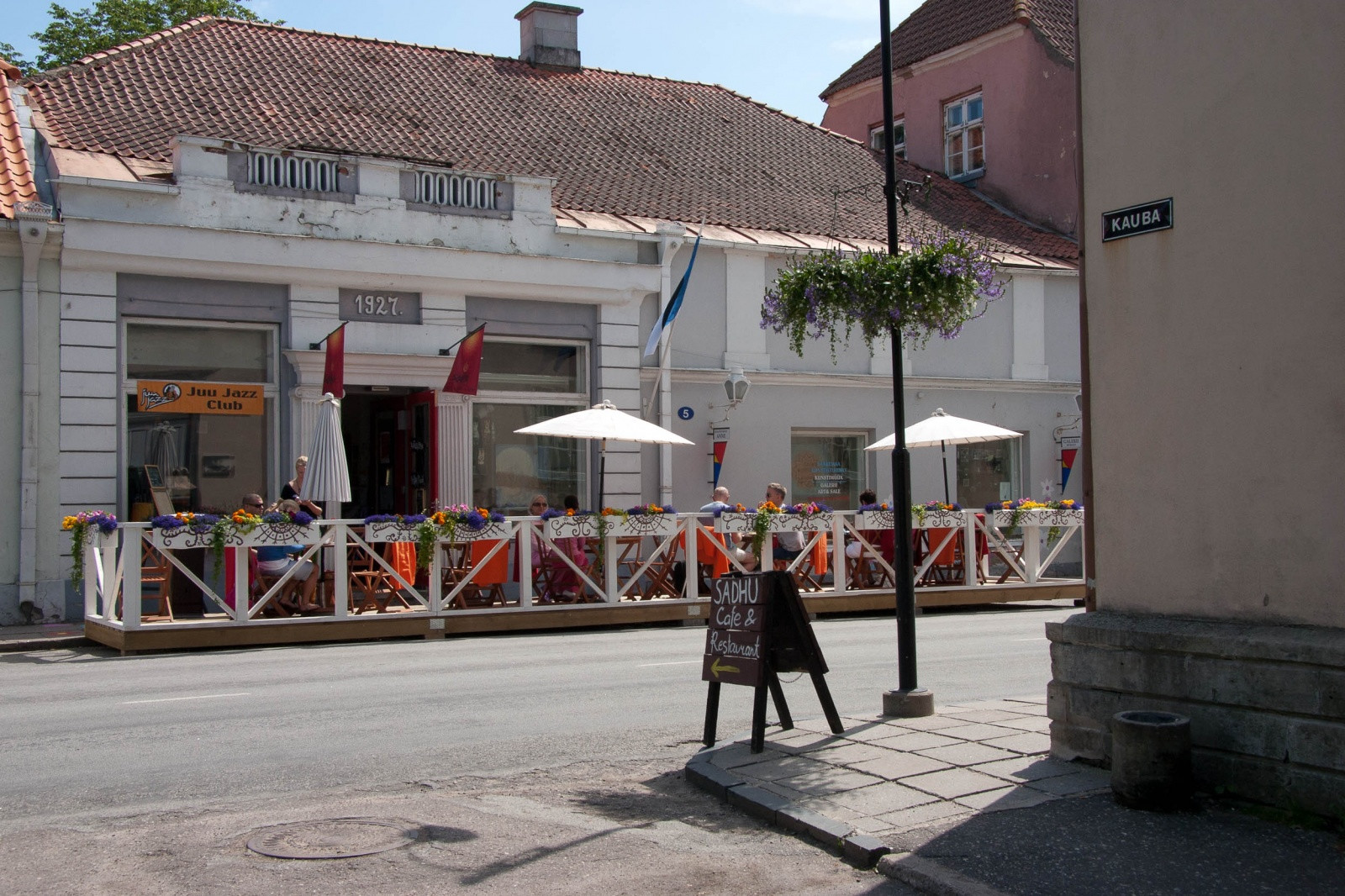 Улицы города Курессааре – фотографии Эстонии