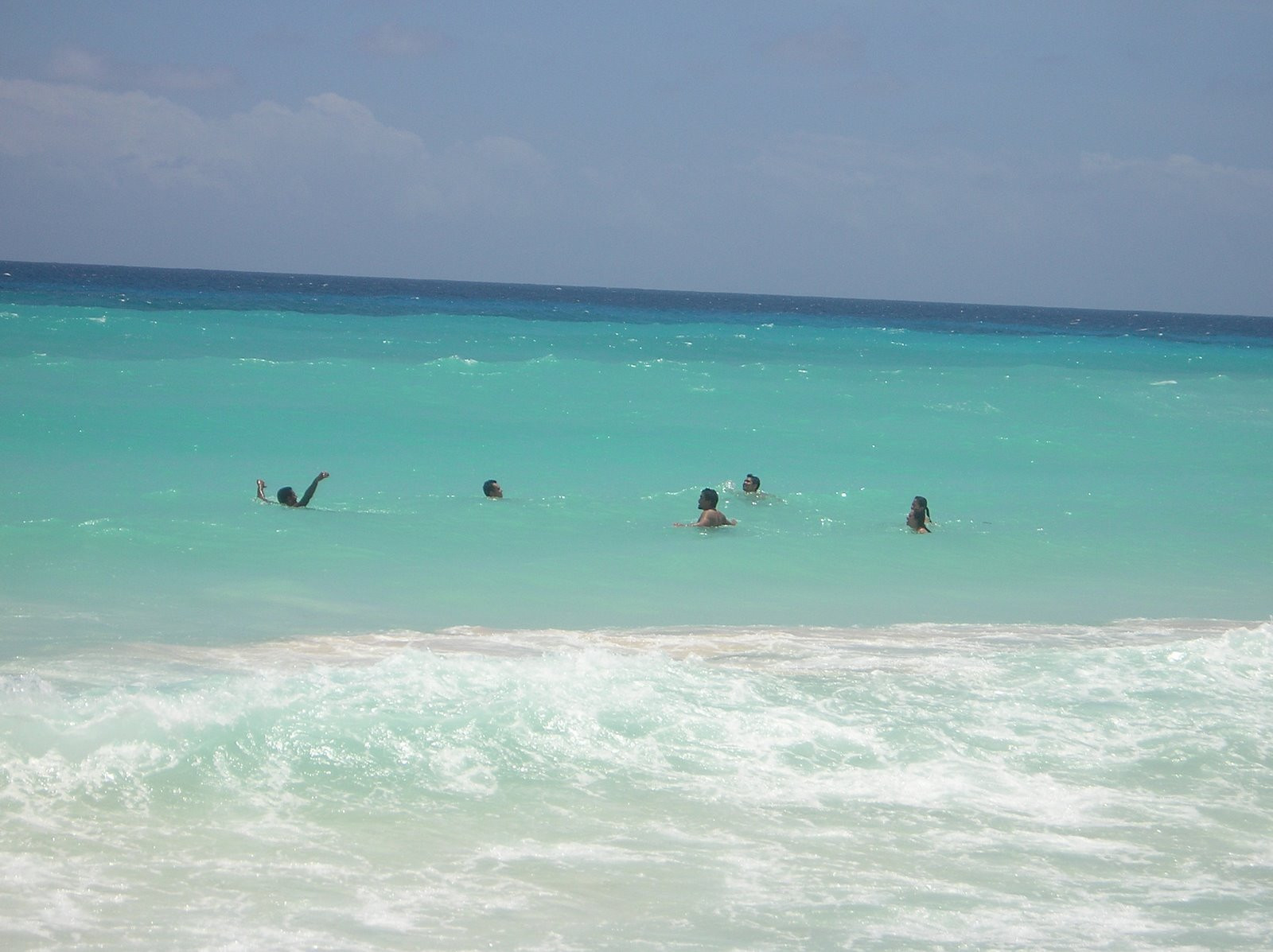 St.Lawrence Bay, South Coast, Barbados – фотографии Барбадоса
