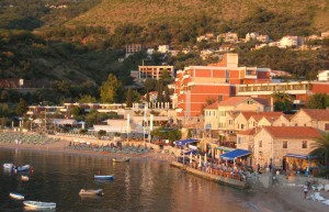 Пляж в Пржно, Черногория – фотографии Черногории