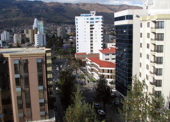 Кочабамба – крупный город в центральной части Боливии – фотографии Боливии